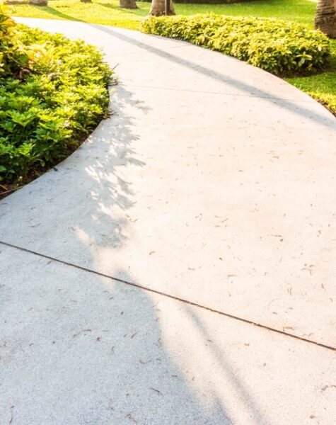 stone-path-way-garden_74190-3631 stone-path-way-garden_74190-3631